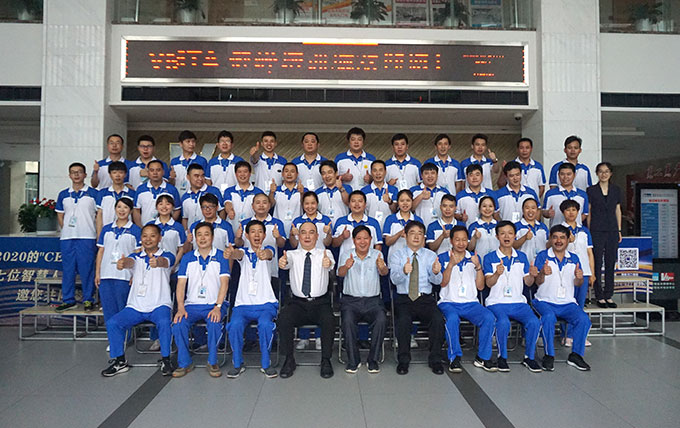 雙鳥赴健峰舉辦基層班組長包班